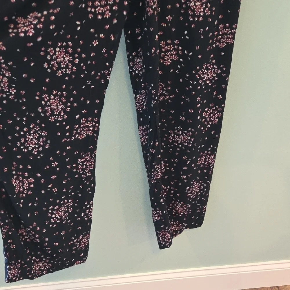 LOFT Black Loose Fitting Jumpsuit with Pink And White Floral Women's Size Small
